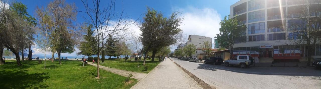 Elio'S Holiday Home Pogradec Exterior photo